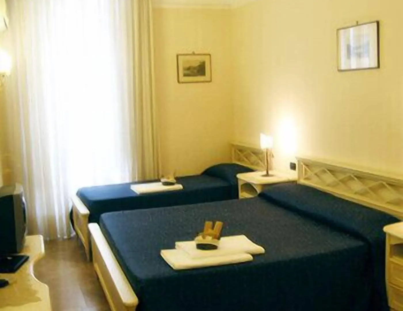 B&B La Dimora Di Nettuno Napels Italië