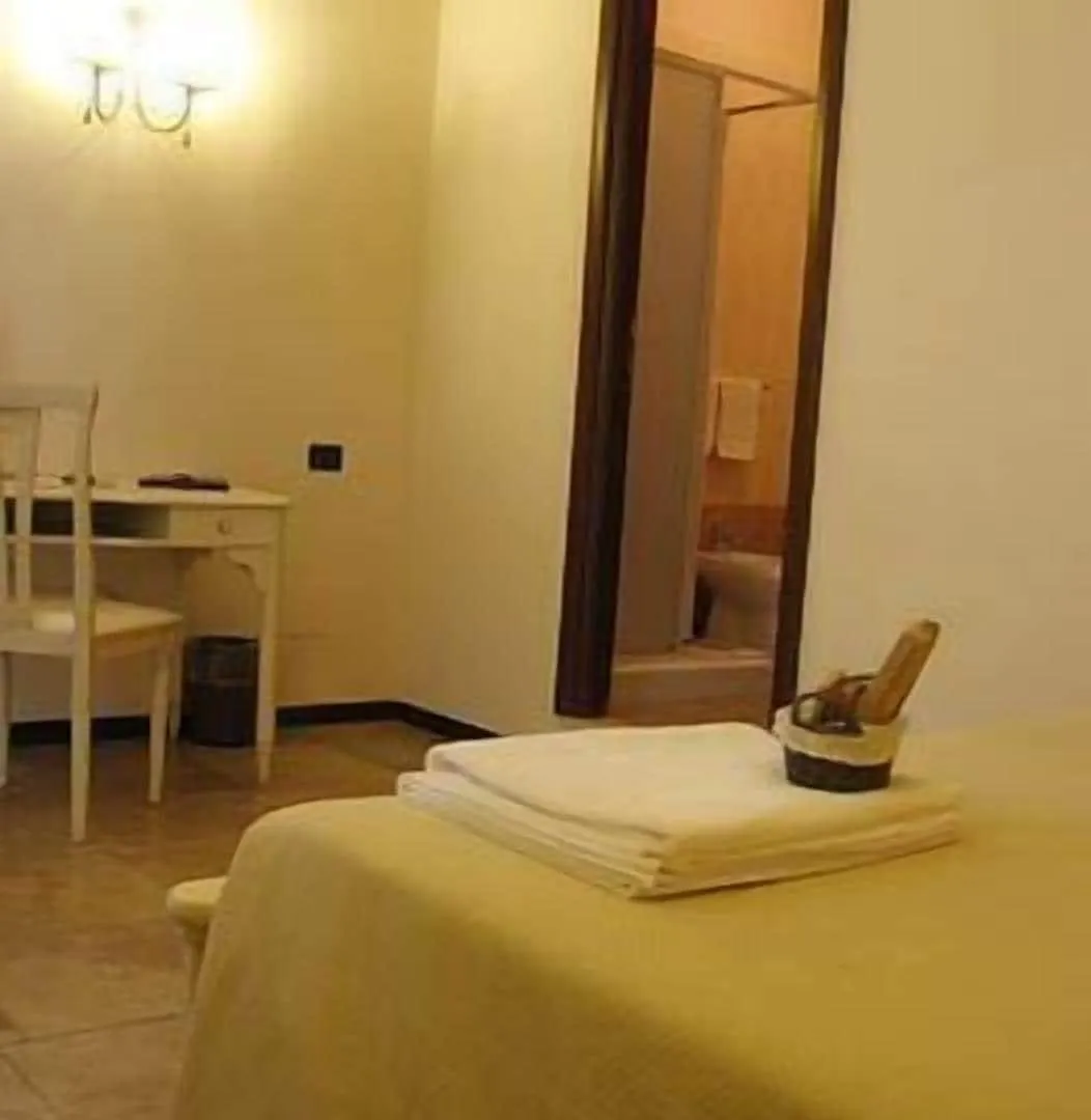 Bed & Breakfast B&B La Dimora Di Nettuno Naples