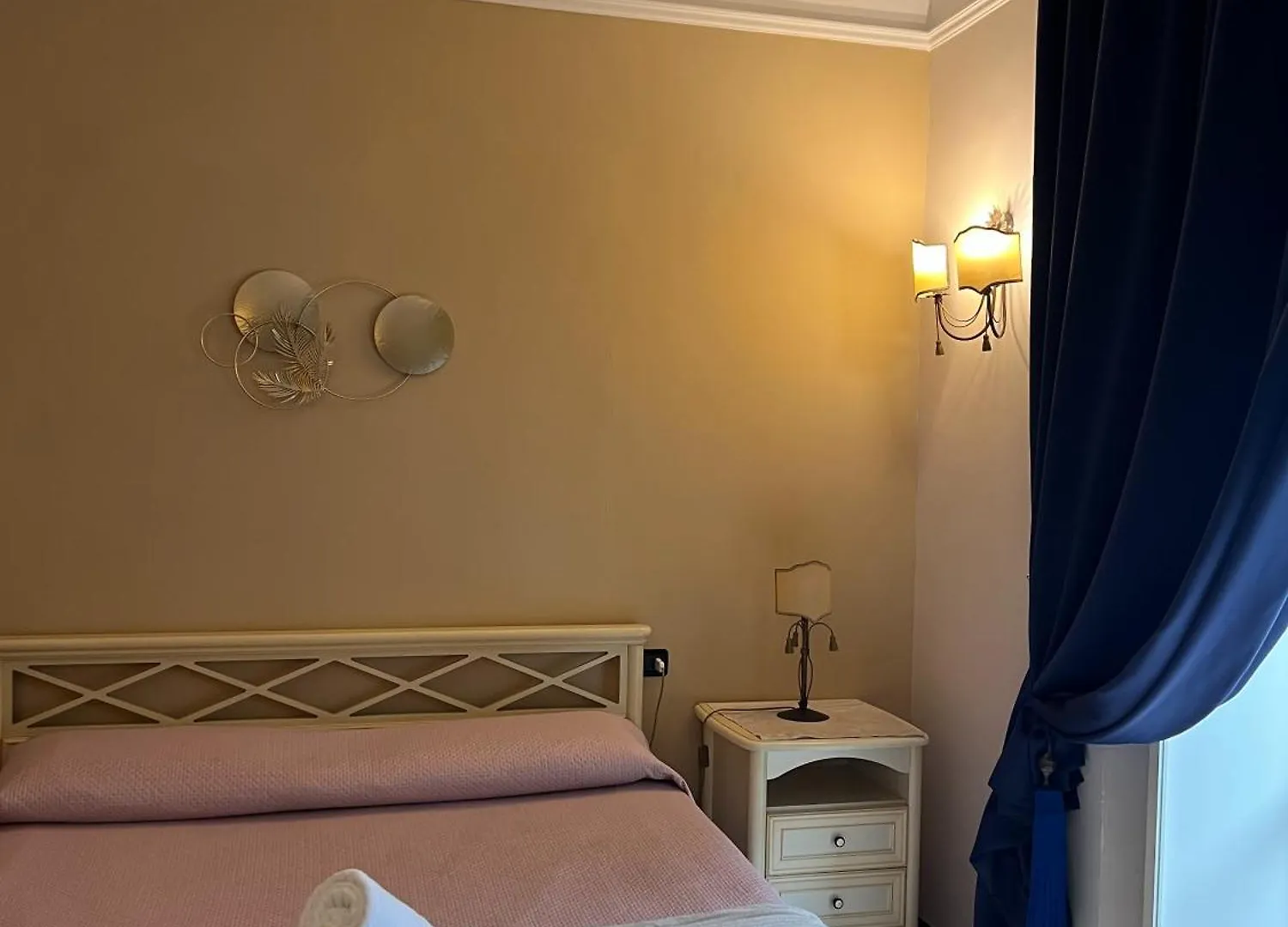 B&B La Dimora Di Nettuno Naples 3*,