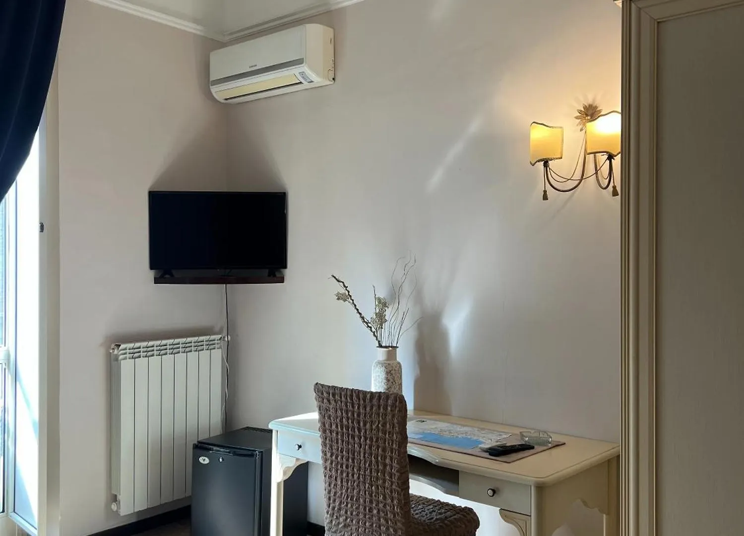 B&B La Dimora Di Nettuno Naples